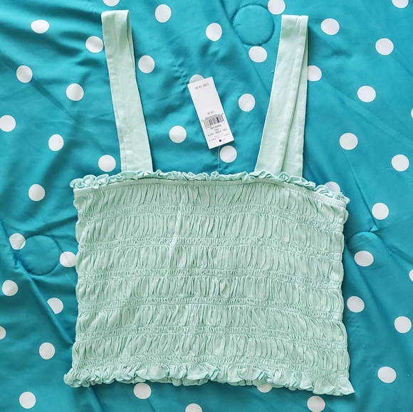 AE Smock Crop Top - Picture 3 of 4